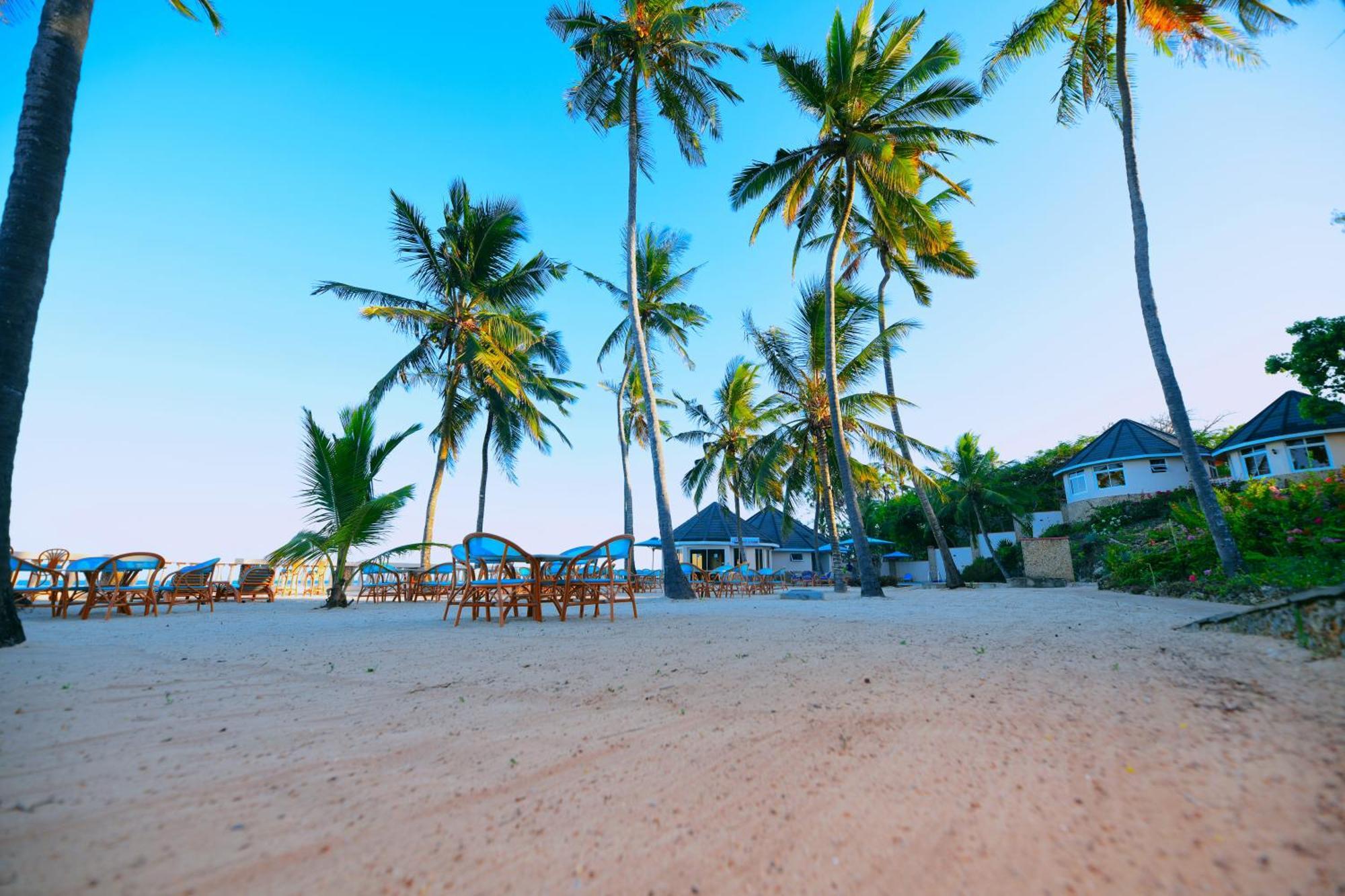 Vipingo Beach Resort Tezo Exterior photo